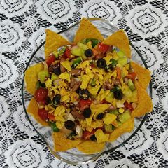 A picture of Mexican nachos salad.