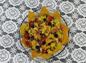 A picture of Mexican nachos salad.