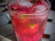 Une photo de mojito avec alcool