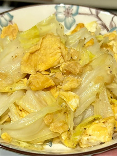 蒜香高麗菜炒蛋 的食譜成品照片