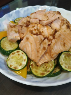 鮭魚溫沙拉 的食譜成品照片