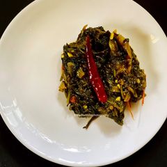 A picture of Palak in Bihari Style.