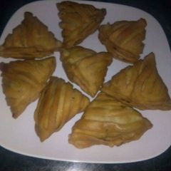 A picture of Mushrooms stuffed Lehri Samosa.
