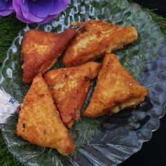 A picture of Potato fried sandwiches❤️.