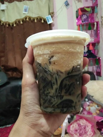 Langkah Gampang Menyiapkan Resep Es capucino cincau yang Enak Banget Anti Ribet, Lezat