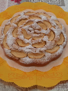 Foto di Torta soffice alle mele e mandorle