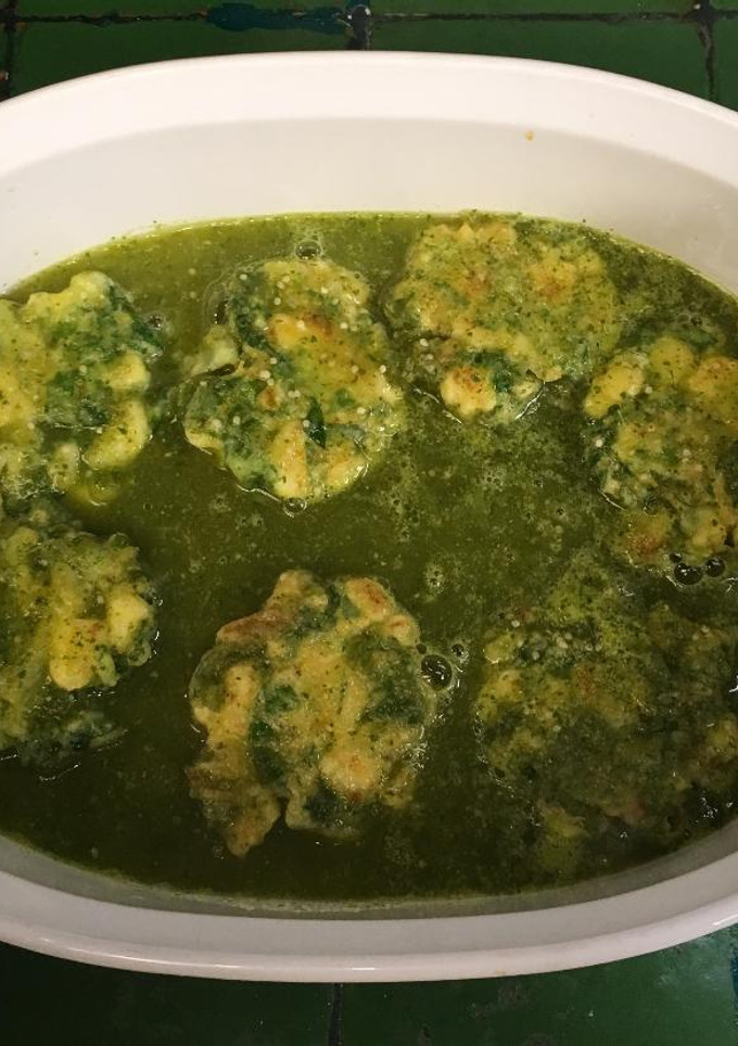 Una foto de Tortitas de lechuga y queso