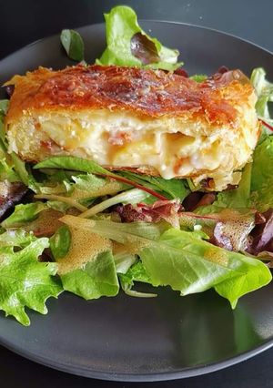 Une photo de Feuilleté camembert pomme de terre