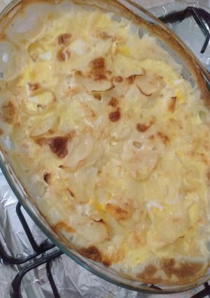 صورة لوصفة غراتان بالبطاطا والجبن بنة ولا اروع 😋🤤
