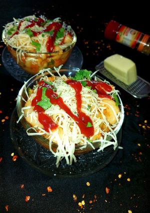 A picture of Masala cheese macaroni.