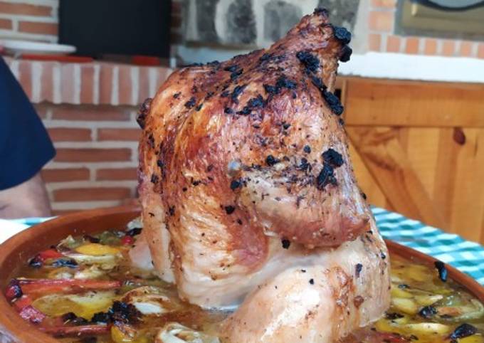 Pollo sentado en horno de leña Receta de Raúl García- Cookpad