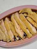 ไก่ต้มแบบซูวีราดซอสซีอิ๊วจีน