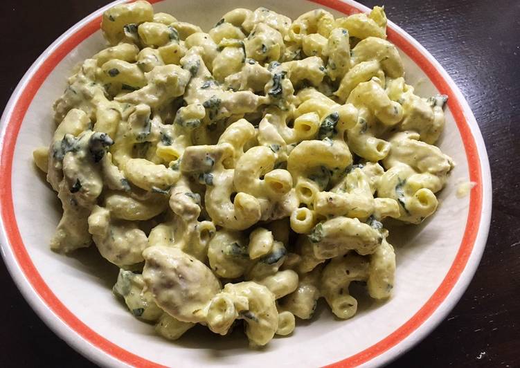 Recipe of Speedy Chicken spinach pasta #cookwithcookpad