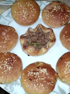 صورة لوصفة فطائر باللحمة المفرومة