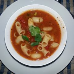 A picture of Minestrone Soup.