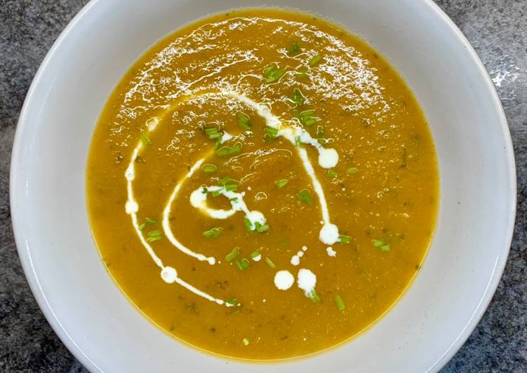 Easiest Way to Make Speedy Carrot and Coriander Soup #eattherainbow