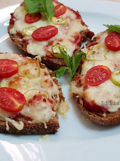 Φωτογραφία της συνταγής Bruschetta pizza