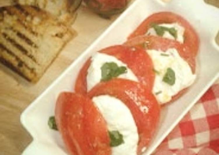 Antipasto di Bruschette integrali con caprese light