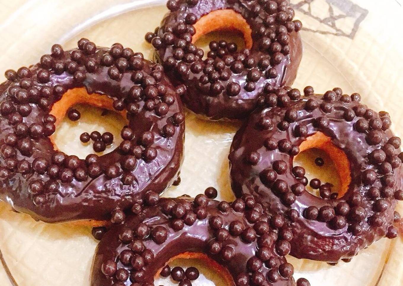 Donat topping choco caviar