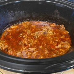 A picture of Crock pot barbaccoa.
