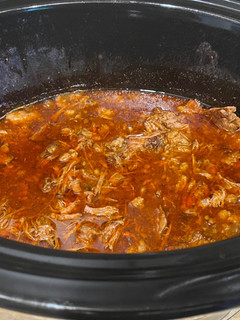 A picture of Crock pot barbaccoa.