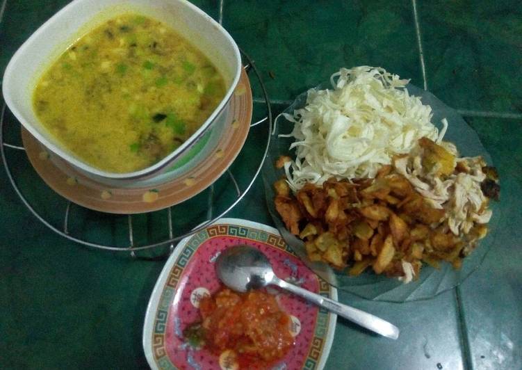 Soto ayam