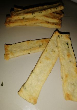 Una foto de Talitas Crunch de queso y perejil