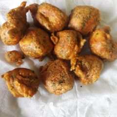 A picture of Bhajia crusted-Potatoes#4weekschallenge#CharityRecipe#.