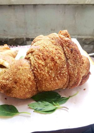 Hình của món Chân Giò Heo chiên Giòn Bì.