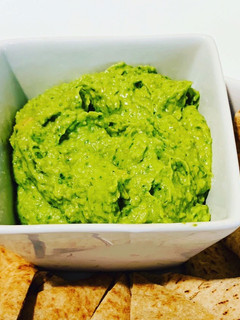 A picture of Avocado Spinach Hummus.