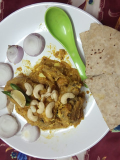 মোঘলাই এগ চিকেন কারি (mughlai egg chicken curry recipe in Bengali) রেসিপির প্রধান ছবি