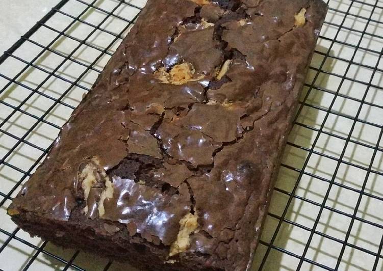 73. Peanut Butter Brownies (satu telur)