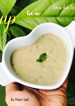Hình của món Soup gà ác hạt sen đậu hà lan.