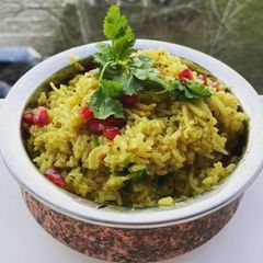 A picture of Lemon rice.