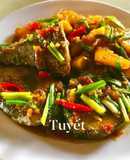 Cá ngừ kho thơm (khóm, dứa) cà chua