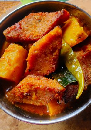 ধোঁকার ডালনা(dhokar dalna recipe in bengali) রেসিপির প্রধান ছবি