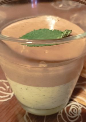 Une photo de Panna cotta menthe chocolat