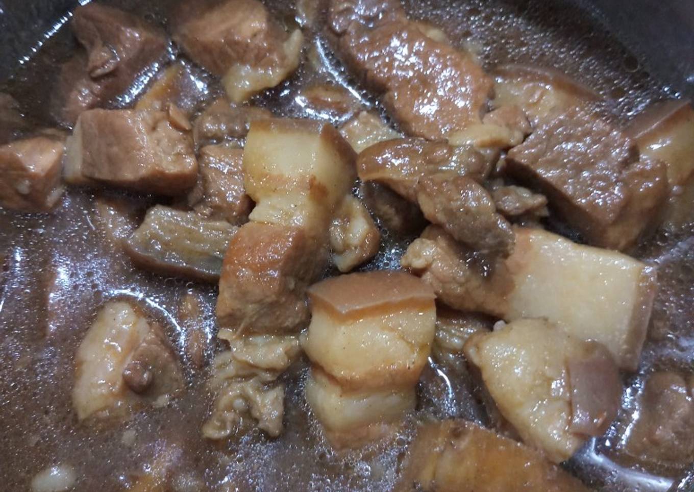 Babi Kecap Juara