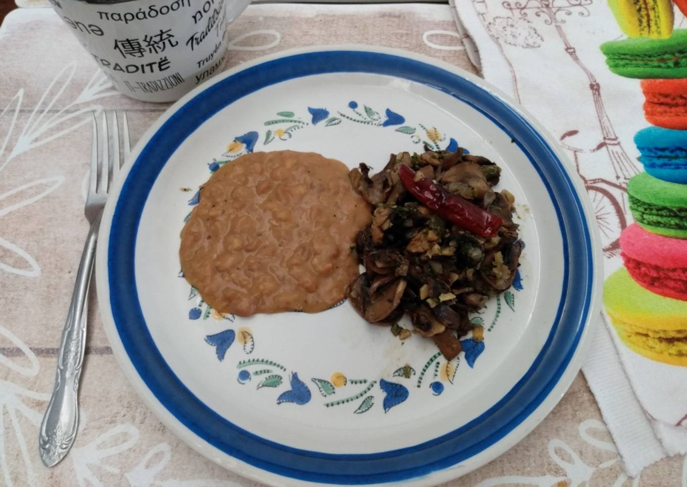 Champiñones con mantequilla al ajo