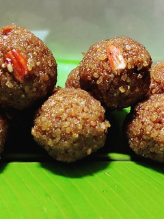 குதிரைவாலி லட்டு (Kuthiraivali laddo recipe in tamil) செய்முறை முக்கிய புகைப்படம்