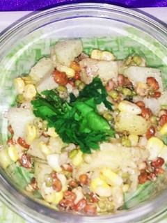 A picture of Potato Salad.