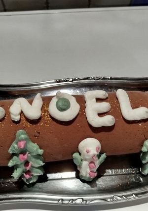 Une photo de Bûche chocolat insert poire