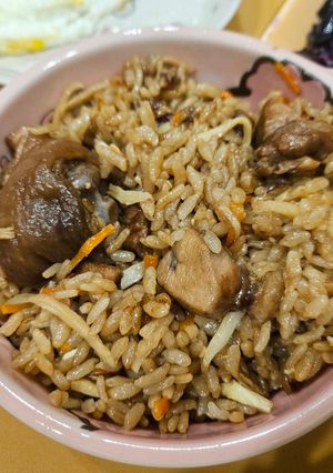 雞腿肉炊飯 的食譜成品照片