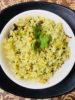 ચટણી રાઇસ(chutney rice recipe in Gujarati) રેસીપી મુખ્ય ફોટો