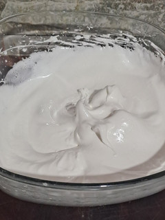 Una foto de Rico merengue suizo
