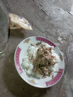 Foto resep Tumis Ontong Ayam Suwir