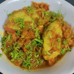 A picture of Tamarind king fish curry.