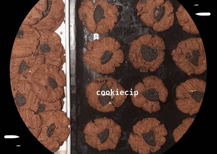 Resep Cookies Chocolate Oreo yang Enak Banget