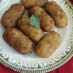 A picture of Chicken potato cutlets.