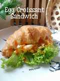 Croissant Sandwich